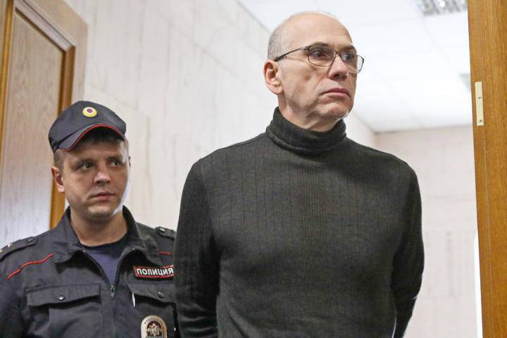 Экс-министра финансов Подмосковья осудили за хищение 14 миллиардов рублей