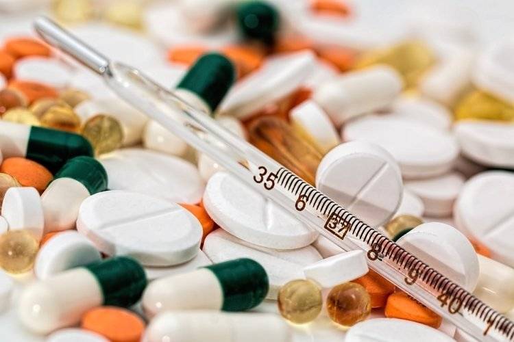 Минздрав начнет самостоятельно снижать цены на лекарства