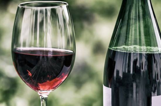 Госдума планирует рассмотреть законопроект о виноделии 18 декабря