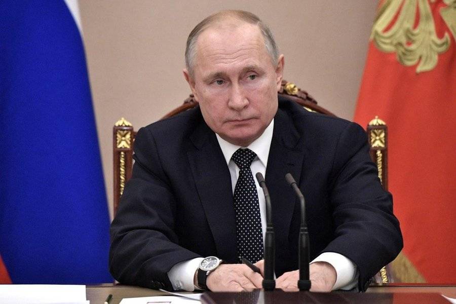 Путин подписал закон о штрафах за нарушение закона о СМИ-иноагентах