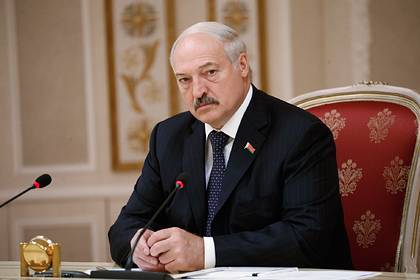 Лукашенко призвал сажать чиновников за «палочную систему»