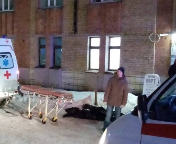На пожаре в общежитии Ухты погибли два человека