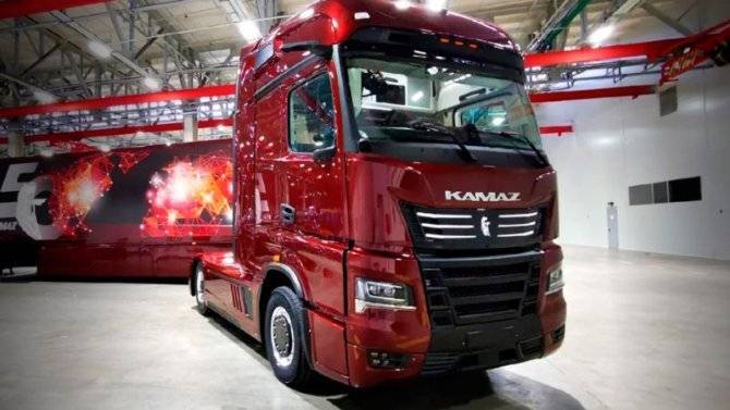 «КамАЗ» показал грузовик будущего