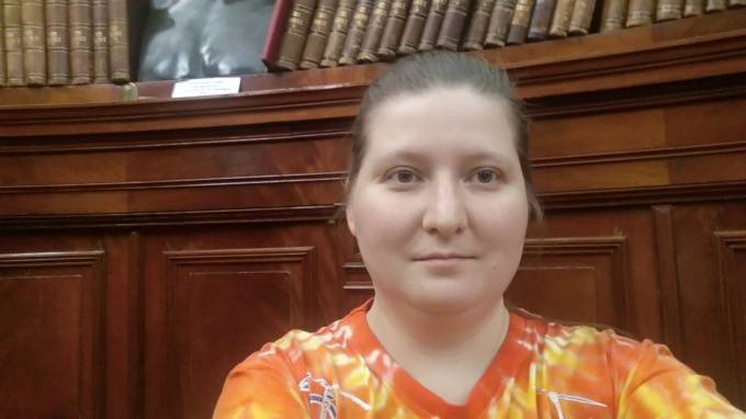 Выпускница СПбГУ Александра Элбакян, плюнувшая в преподавателей: "Они не хотели разговаривать и затыкали мне рот"