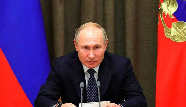 Путин подписал закон о расширении действия налога на самозанятых еще на 19 регионов