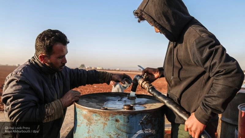 Пока Россия восстанавливает мир в Сирии, США руками курдов продолжают красть нефть