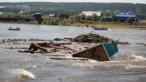 Врио главы Иркутской области поручил сделать открытым реестр пострадавших от паводков