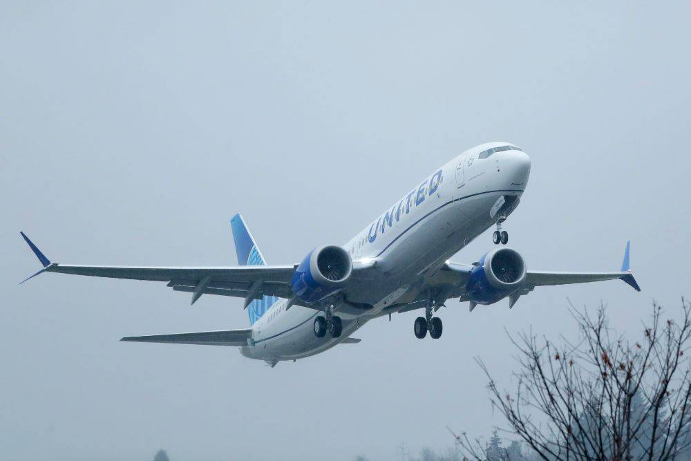 WSJ: Boeing решила приостановить выпуск самолетов 737 MAX