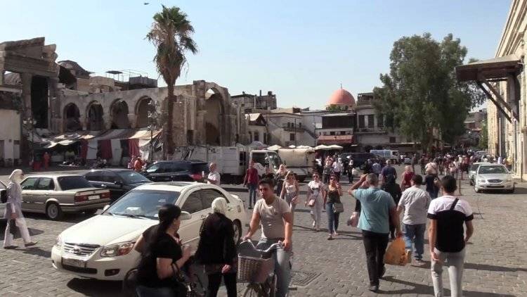 Террористы в Сирии подорвали автомобиль мирного жителя в Дамаске