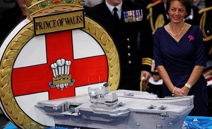 The Guardian (Великобритания): Доминик Каммингс собирается начать процедуру пересмотра расходов Министерства обороны