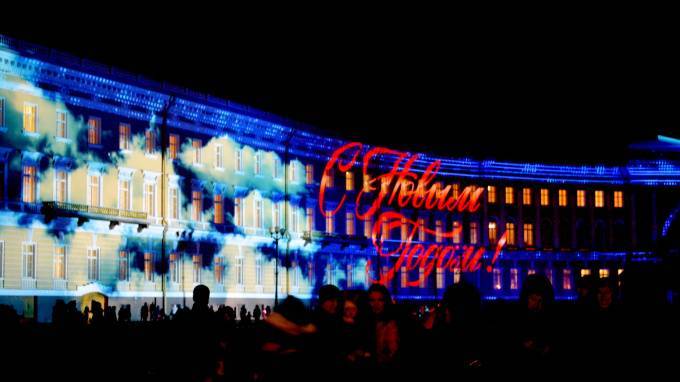 ГАТИ разрешила праздновать Новый год на главных площадках Петербурга