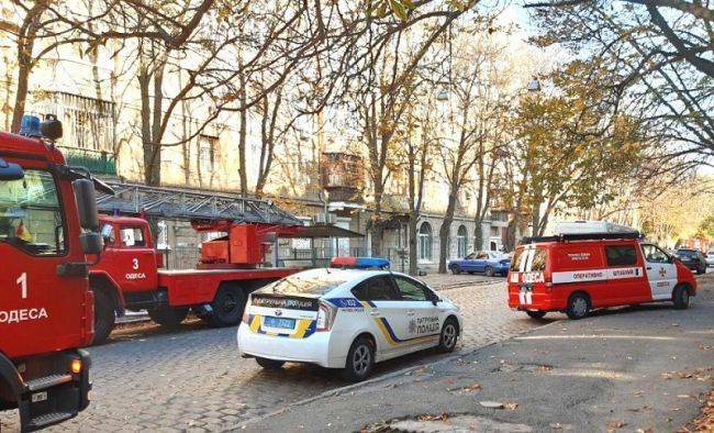 В Одессе очередной пожар — загорелся торговый центр