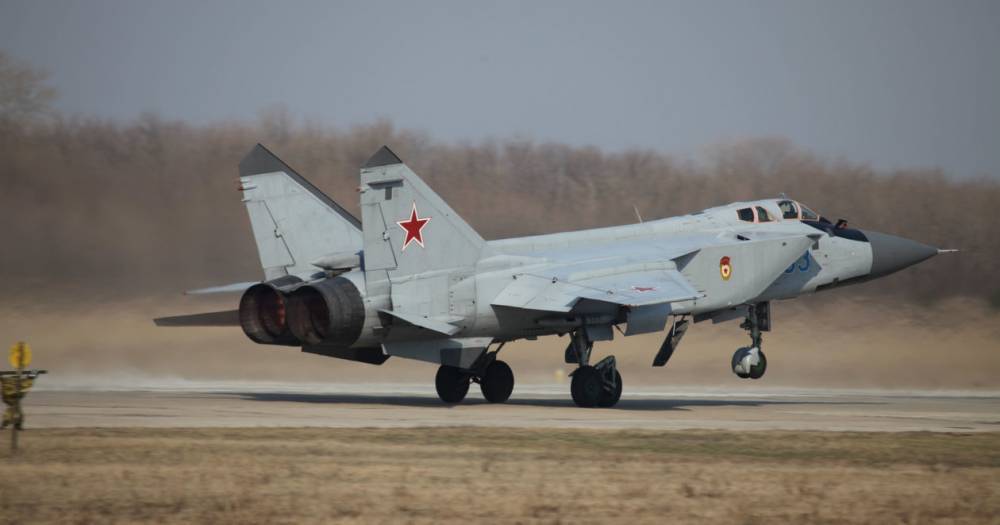 Воздушную дуэль истребителей МиГ-31БМ показали на&nbsp;видео