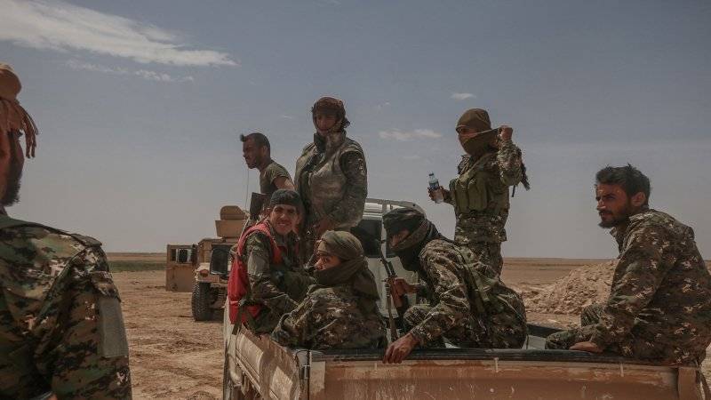 Шейх племени в провинции Дейр-эз-Зор застрелен боевиками ИГ* за сотрудничество с курдами из SDF