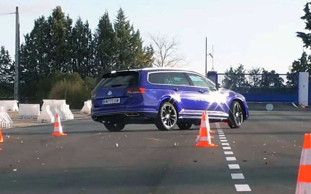 VW Passat: 4 км/ч не хватило, чтобы пройти лосиный тест