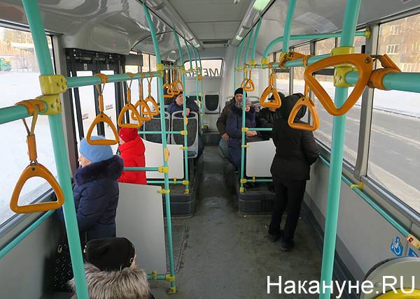 Жители Екатеринбурга все больше пересаживаются на общественный транспорт
