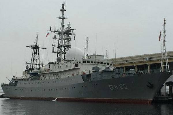 В США разглядели «небезопасные маневры» разведчика ВМФ РФ