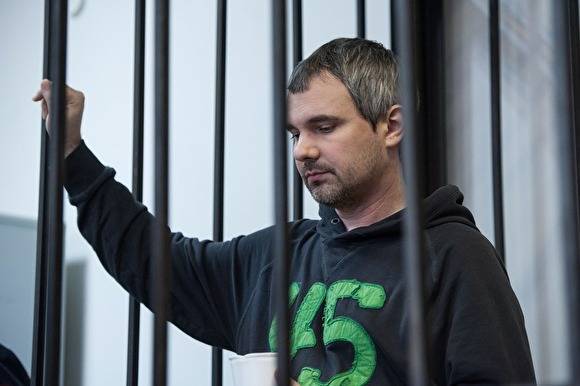 Суд отказался отпускать из колонии Дмитрия Лошагина
