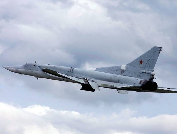 Летчиков севшего под Астраханью Ту-22МЗ могут представить к госнаградам