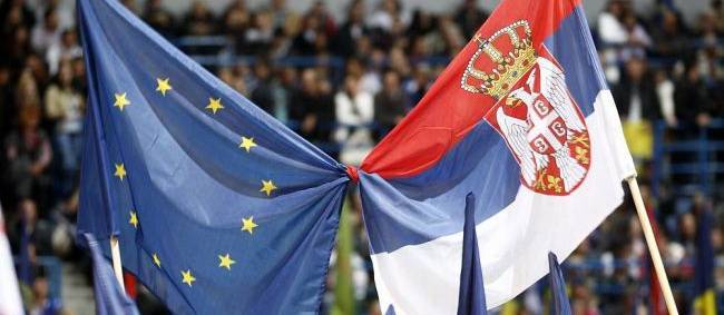 Косово остается основным препятствием Сербии на пути в ЕС
