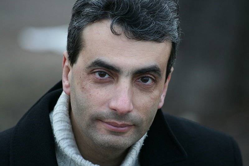 «Яблочник» Шлосберг не оправдал надежд Ходорковского, проиграв выборы главы партии