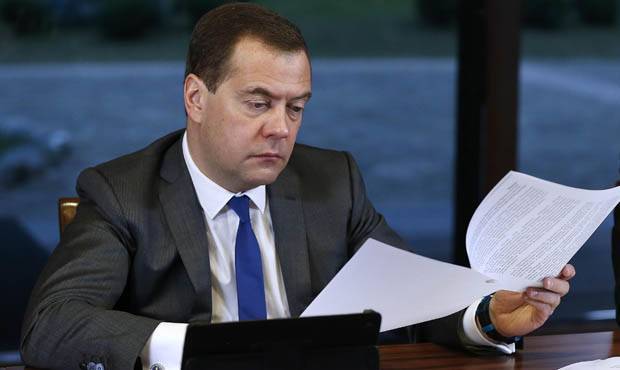 Дмитрий Медведев расширил список украинских товаров, запрещенных к ввозу в Россию