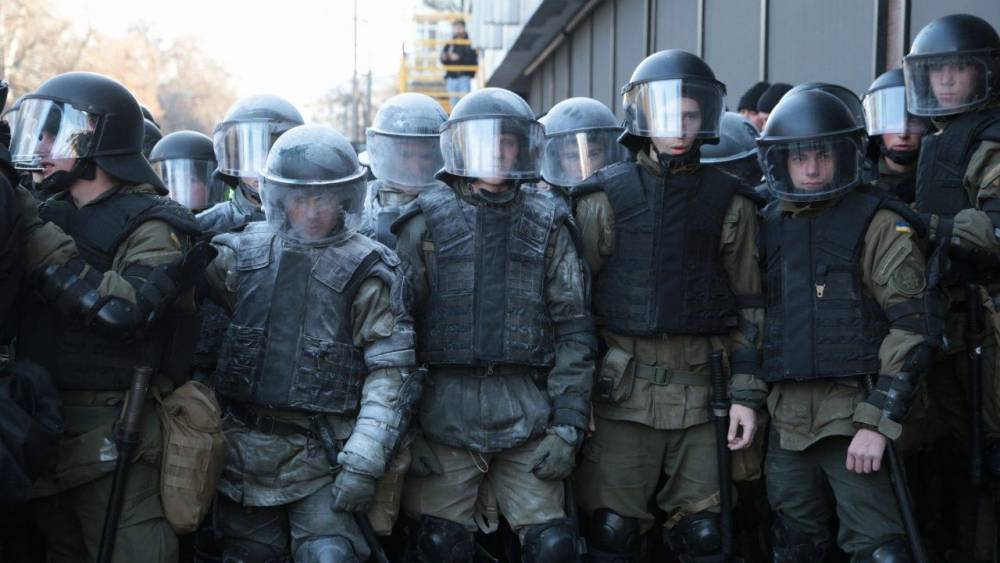 Украинский экс-депутат раскрыл заказчиков нацистской «клоунады» у стен Рады