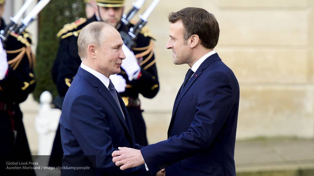 Путин и Макрон позитивно оценили итоги «нормандского саммита»