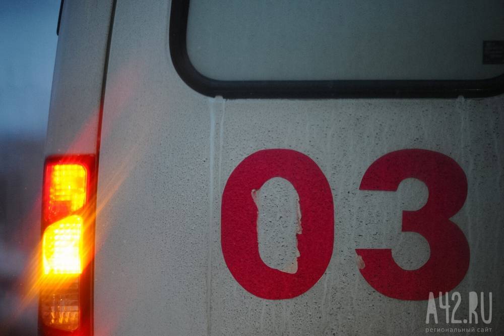 В Липецкой области пациентка выпала из машины скорой помощи