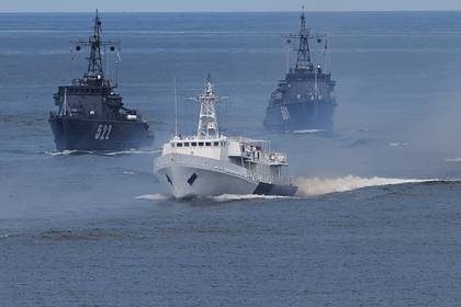 США и Канада признали слежку за российским кораблем