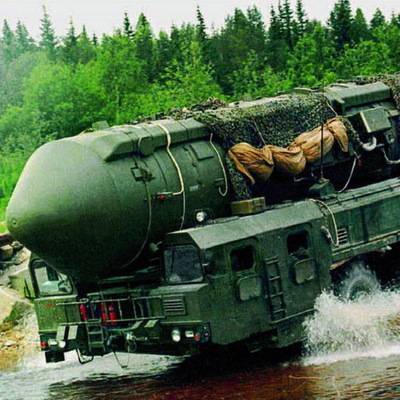 Три российских военных полка стратегического назначения получили комплексы "Ярс"