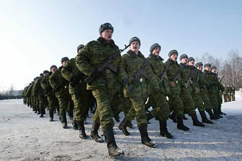 Солдат из ХМАО, которые служили вместе с Шамсутдиновым, переводят в Хабаровский край - часть расформировали