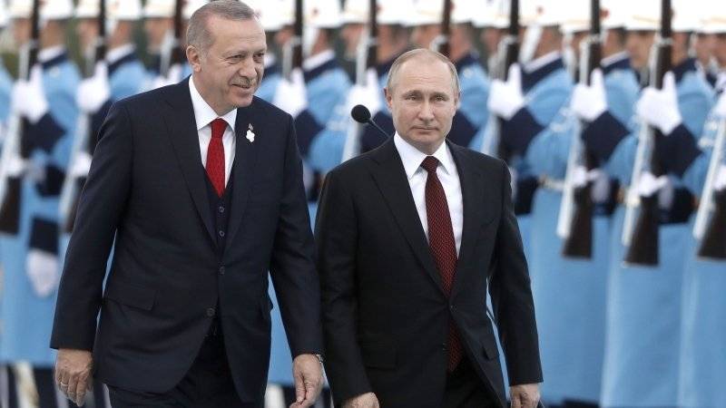 Эрдоган упрекнул Запад в безразличии к проблеме беженцев