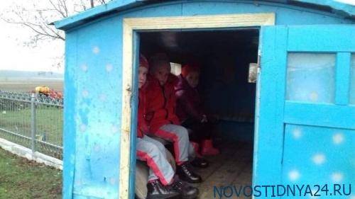 Украина: на Ровенщине школьные «гиперлупы» переводят на конную тягу