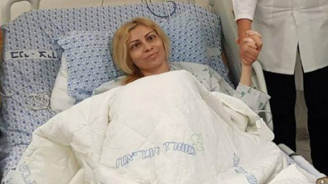 У 48-летней женщины в Хайфе на выходе из больницы остановилось сердце