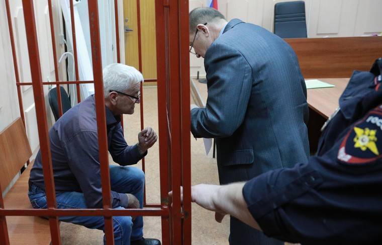 Суд арестовал новых фигурантов дела экс- сенатора Арашукова