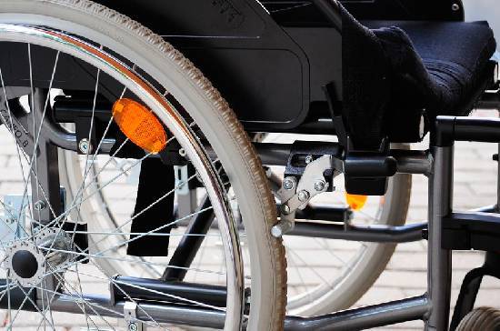 В Петербурге опекунов инвалидов хотят освободить от транспортного налога