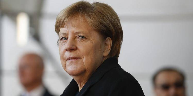 Меркель призвала не допустить санкций США из-за СП-2