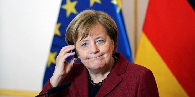 Меркель выступила против антироссийских санкций США