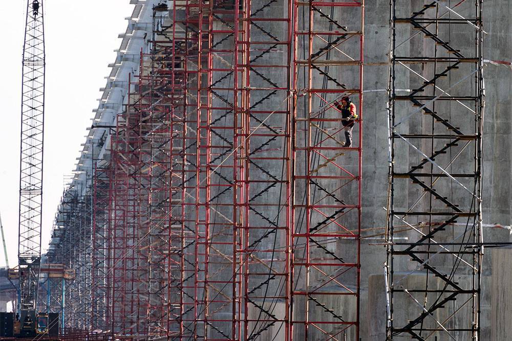 Строительство Крымского моста официально завершили