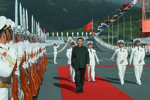 Си Цзиньпин передал ВМС Китая новый авианосец