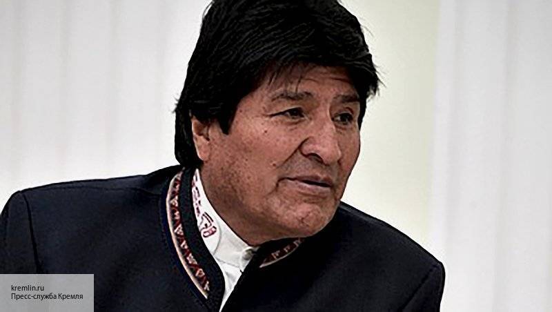 Прокуратура Боливии выдала ордер на арест экс-президента страны Эво Моралеса