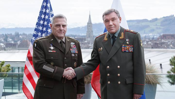Высокопоставленные военачальники РФ и США провели конструктивную встречу в Берне