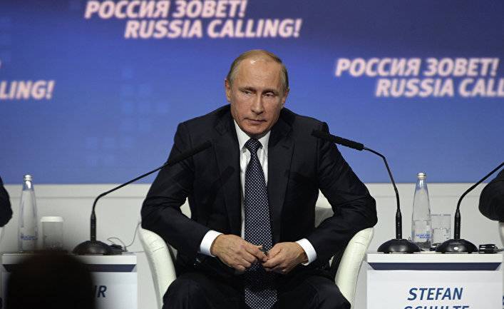 Bloomberg (США): Путин обещал прорыв в экономике. Россияне все еще ждут его