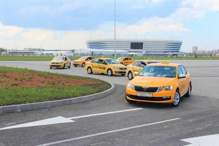 Российские онлайн-сервисы заказа такси поддержали законопроект о безопасности пассажиров