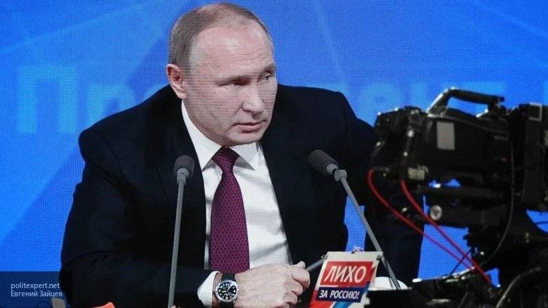 Журналисты не смогут пронести большие плакаты на ежегодную пресс-конференцию Путина