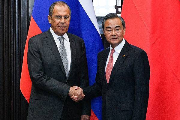 Главы МИД России и Китая обсудили взаимодействие в ООН