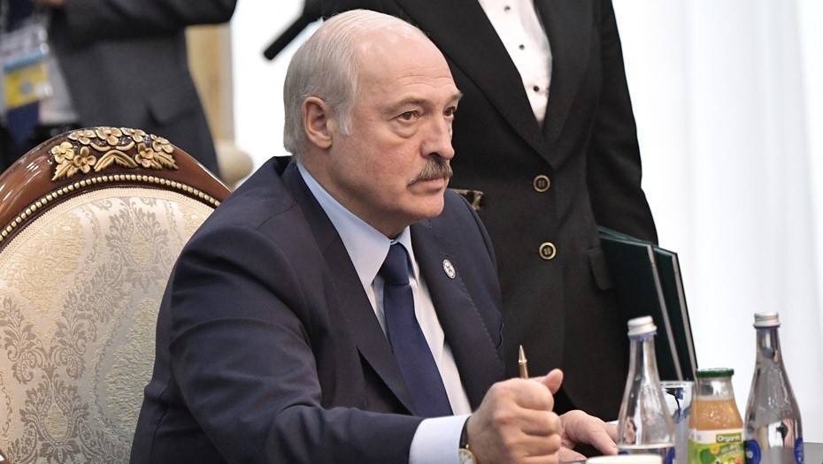Лукашенко встретится с Путиным на саммите в Петербурге