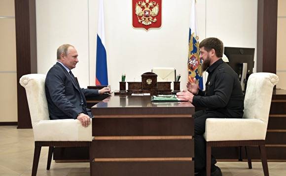 Путин разъяснил, за что Кадыров получил звание Героя России и пообещал ему Героя труда