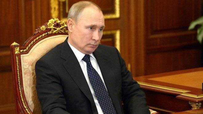 Путин предложил отменить оговорку «подряд» в Конституции о президентских сроках